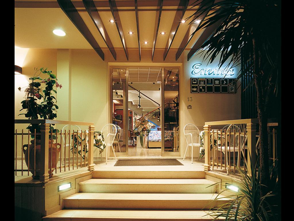 Hotel Emma Nord Rimini Exterior foto